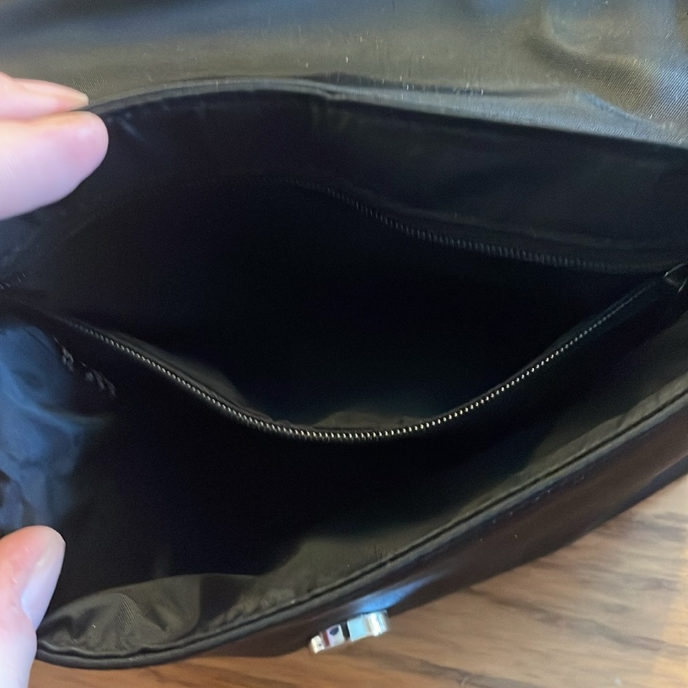 Evan Picone, Small Black Shoulder Bag, NWOT - Picture 3 of 6